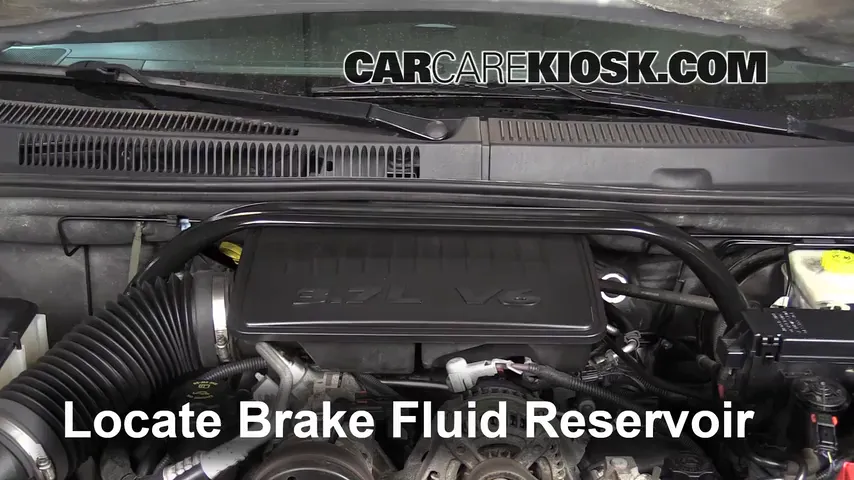 2007 Jeep Grand Cherokee Laredo 3.7L V6 Brake Fluid Add Fluid